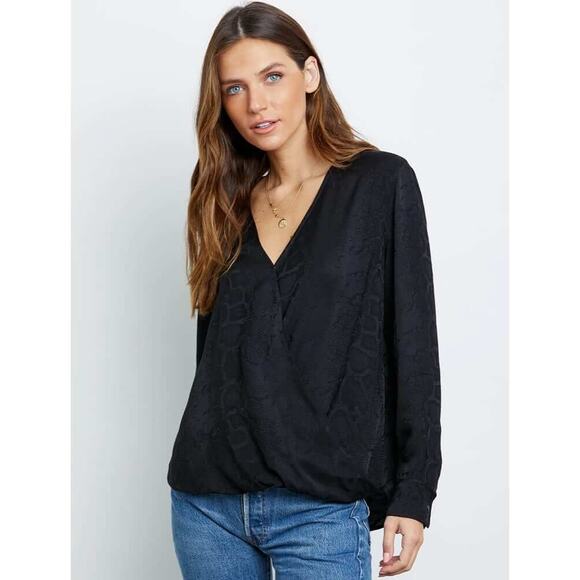 Rails Tops - Rails Top Hillary Snakeskin Jacquard Faux Wrap Crossover Sheen Black Size XS